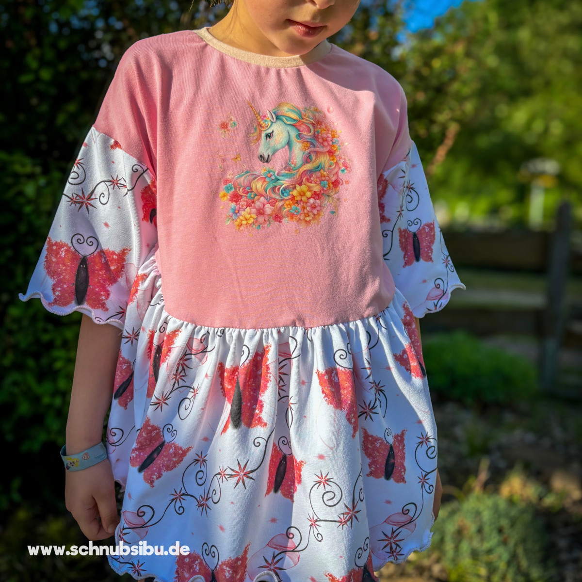 Bügelbild Blumen-Einhorn